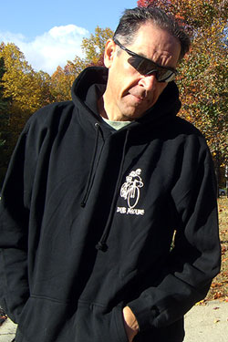 20071115_macabre_hoody1.jpg