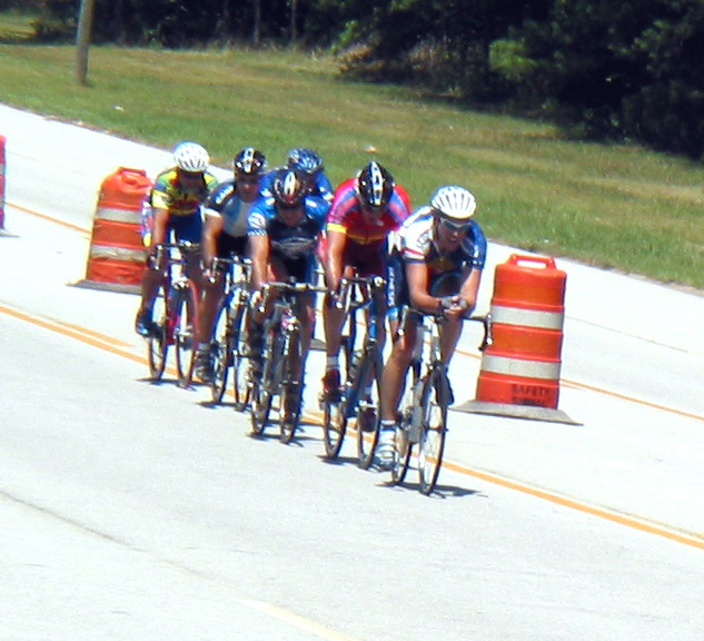 Dan pulling the break with a lapped rider on the back