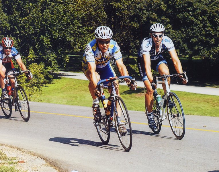 National Chanpionships Road race - strung out on the climbs